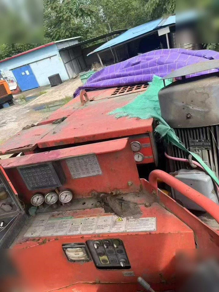 2012 SANDVIK DL311 - Perforadora direccional horizontal: foto 4 2012 SANDVIK DL311 - Perforadora direccional horizontal: foto 4