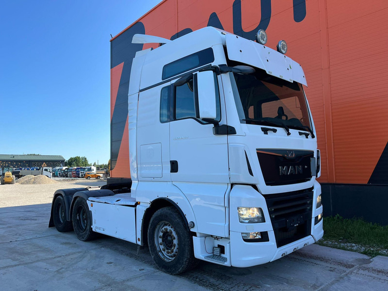 MAN TGX 28.500 6x2 XXL CAB / INTARDER / DOUBLE BOGIE - Cabeza tractora: foto 4 MAN TGX 28.500 6x2 XXL CAB / INTARDER / DOUBLE BOGIE - Cabeza tractora: foto 4
