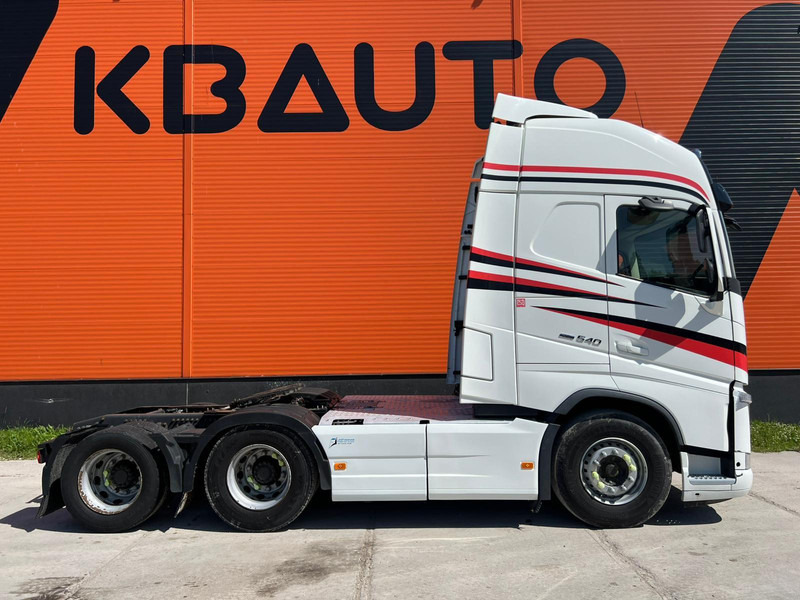 Volvo FH 540 6x2 GLOBE XL / ADR / RETARDER / DOUBLE BOGIE - Cabeza tractora: foto 4 Volvo FH 540 6x2 GLOBE XL / ADR / RETARDER / DOUBLE BOGIE - Cabeza tractora: foto 4