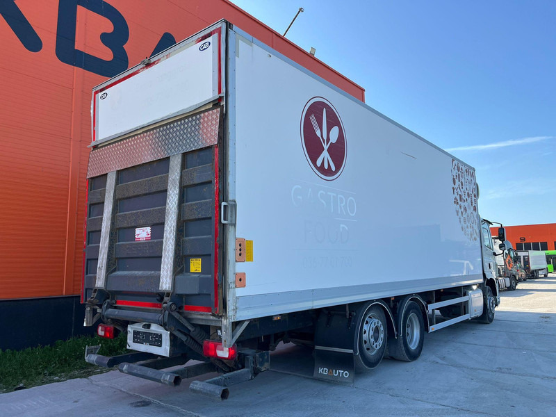 DAF CF 370 6x2*4 HULTSTEINS HS / BOX L=8744 mm - Camión frigorífico: foto 5 DAF CF 370 6x2*4 HULTSTEINS HS / BOX L=8744 mm - Camión frigorífico: foto 5