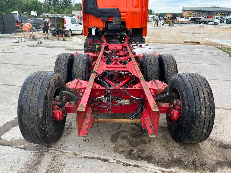 DAF CF85 6x2 CHASSIS - Camión chasis: foto 5 DAF CF85 6x2 CHASSIS - Camión chasis: foto 5