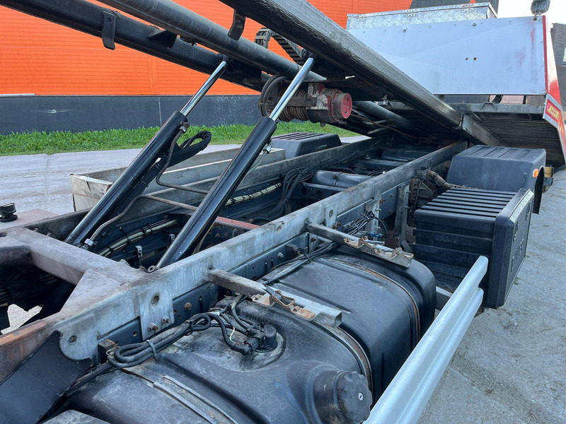 Camión portavehículos DAF LF 250 4x2 Jige Simplex 5T / 2x WINCH / platform L=5498 mm: foto 13 Camión portavehículos DAF LF 250 4x2 Jige Simplex 5T / 2x WINCH / platform L=5498 mm: foto 13