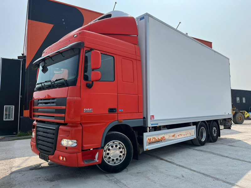 DAF XF 105.510 6x2 T-1200R / BOX L=7423 mm - Camión frigorífico: foto 2 DAF XF 105.510 6x2 T-1200R / BOX L=7423 mm - Camión frigorífico: foto 2