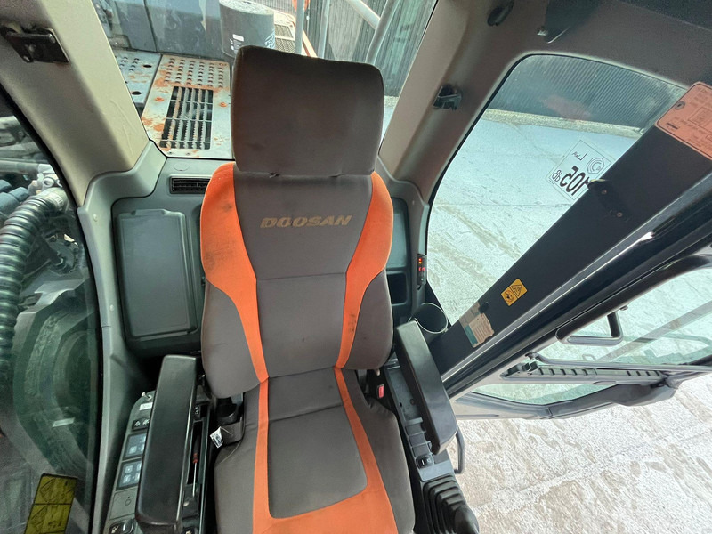 Excavadora de cadenas Doosan DX 340 LC-5 CENTRAL LUBRICATION / AC: foto 19 Excavadora de cadenas Doosan DX 340 LC-5 CENTRAL LUBRICATION / AC: foto 19