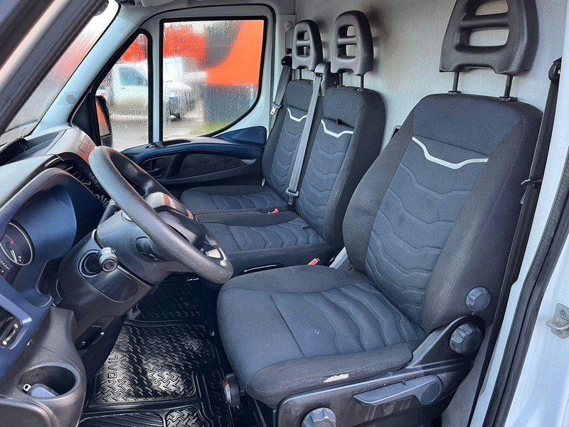 Leasing de Iveco Daily 35S14N V XARIOS 350 / BOX L=3360 mm Iveco Daily 35S14N V XARIOS 350 / BOX L=3360 mm: foto 18 Leasing de Iveco Daily 35S14N V XARIOS 350 / BOX L=3360 mm Iveco Daily 35S14N V XARIOS 350 / BOX L=3360 mm: foto 18
