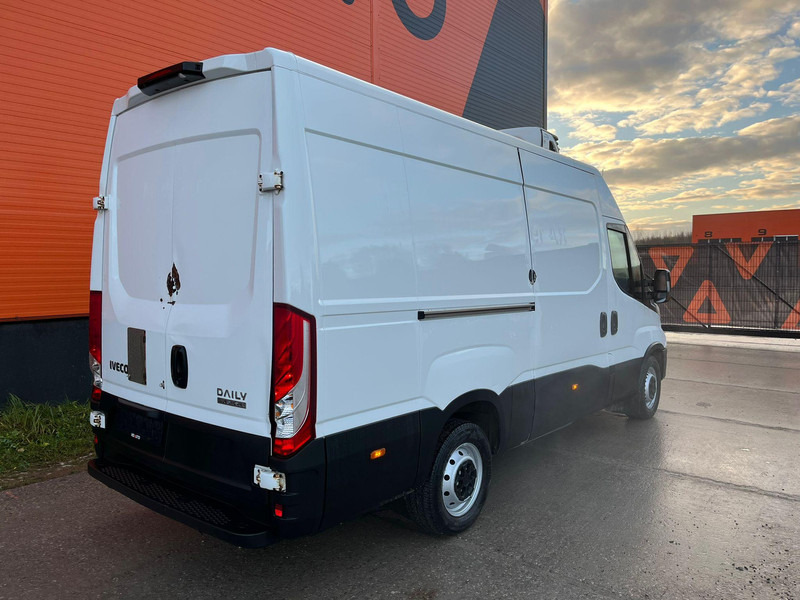 Leasing de Iveco Daily 35S14N V XARIOS 350 / BOX L=3360 mm Iveco Daily 35S14N V XARIOS 350 / BOX L=3360 mm: foto 6 Leasing de Iveco Daily 35S14N V XARIOS 350 / BOX L=3360 mm Iveco Daily 35S14N V XARIOS 350 / BOX L=3360 mm: foto 6