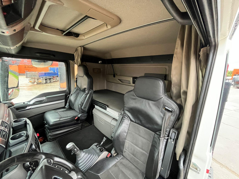 Camión volquete MAN TGS 41.500 8x8 RETARDER / BOX L=5880 mm: foto 18 Camión volquete MAN TGS 41.500 8x8 RETARDER / BOX L=5880 mm: foto 18