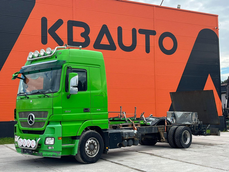 Mercedes-Benz Actros 1832 4x2 V6 ENGINE / CHASSIS L=7100 mm - Camión chasis: foto 1 Mercedes-Benz Actros 1832 4x2 V6 ENGINE / CHASSIS L=7100 mm - Camión chasis: foto 1