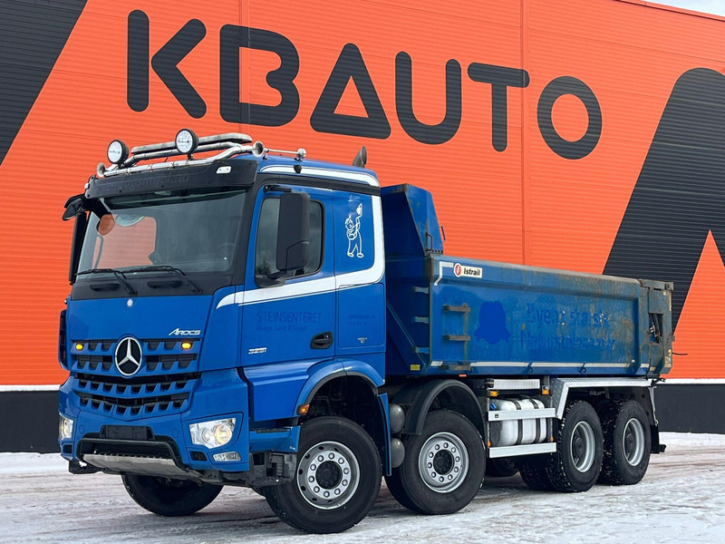 Mercedes-Benz Arocs 3251 8x4 RETARDER / FULL STEEL / BOX L=5571 mm - Camión volquete: foto 1 Mercedes-Benz Arocs 3251 8x4 RETARDER / FULL STEEL / BOX L=5571 mm - Camión volquete: foto 1