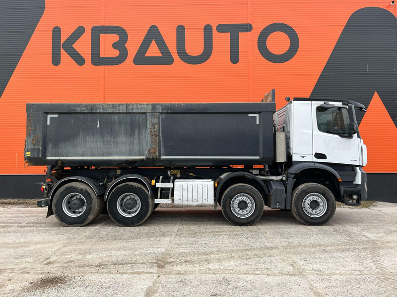 Mercedes-Benz Arocs 4151 8x4 BORDMATIC / FULL STEEL / DRUM BRAKES / BOX L=6140 mm - Camión volquete: foto 4 Mercedes-Benz Arocs 4151 8x4 BORDMATIC / FULL STEEL / DRUM BRAKES / BOX L=6140 mm - Camión volquete: foto 4