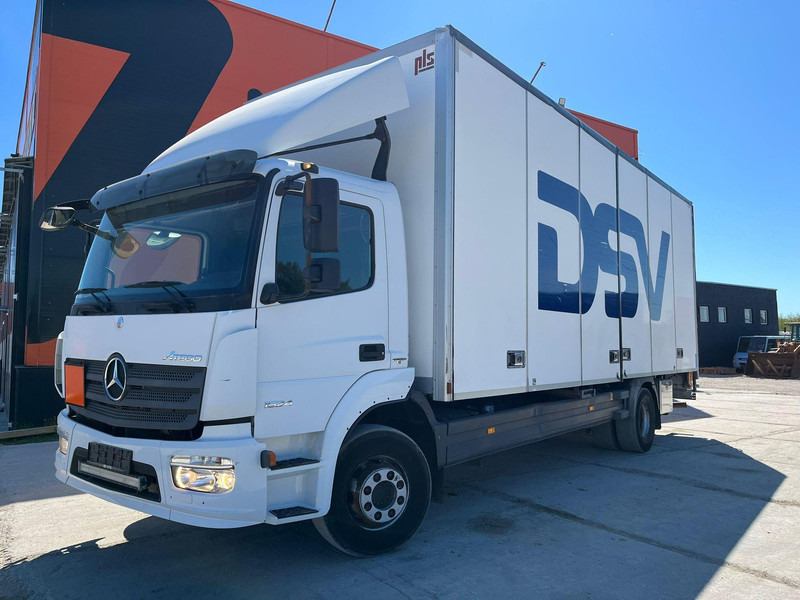 Mercedes-Benz Atego 1524 4x2 BOX L=7547mm - Camión caja cerrada: foto 2 Mercedes-Benz Atego 1524 4x2 BOX L=7547mm - Camión caja cerrada: foto 2
