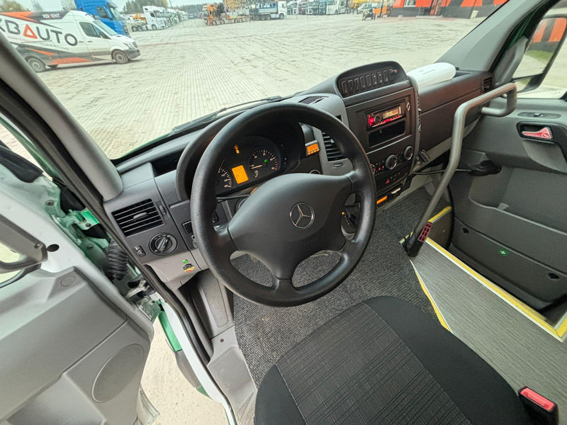 Leasing de Mercedes-Benz Sprinter 516 CDI AC / 22 + 1 SEATS Mercedes-Benz Sprinter 516 CDI AC / 22 + 1 SEATS: foto 9 Leasing de Mercedes-Benz Sprinter 516 CDI AC / 22 + 1 SEATS Mercedes-Benz Sprinter 516 CDI AC / 22 + 1 SEATS: foto 9