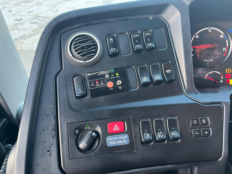 Leasing de Scania K 320 Citywide LE 4x2 40 SEATS / AC / AUXILIARY HEATER / WHEELCHAIR RAMP Scania K 320 Citywide LE 4x2 40 SEATS / AC / AUXILIARY HEATER / WHEELCHAIR RAMP: foto 13 Leasing de Scania K 320 Citywide LE 4x2 40 SEATS / AC / AUXILIARY HEATER / WHEELCHAIR RAMP Scania K 320 Citywide LE 4x2 40 SEATS / AC / AUXILIARY HEATER / WHEELCHAIR RAMP: foto 13