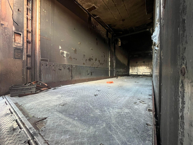 Remolque frigorífico Vak V-4-40 LUMIKKO LT9 / BOX L=10804 mm: foto 11 Remolque frigorífico Vak V-4-40 LUMIKKO LT9 / BOX L=10804 mm: foto 11