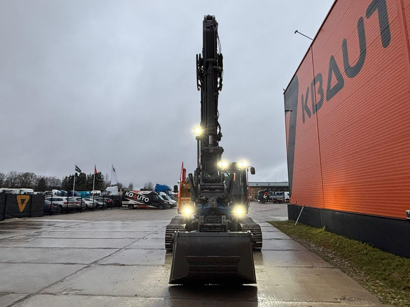 Volvo EC 220 EL ROTOTILT / CENTRAL LUBRICATION / AC / WEBASTO - Excavadora de cadenas: foto 3 Volvo EC 220 EL ROTOTILT / CENTRAL LUBRICATION / AC / WEBASTO - Excavadora de cadenas: foto 3