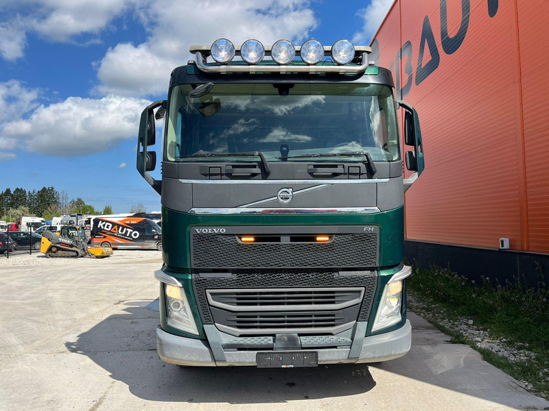 Volvo FH 540 8x4*4 BOX L=6211 mm - Camión volquete: foto 5 Volvo FH 540 8x4*4 BOX L=6211 mm - Camión volquete: foto 5