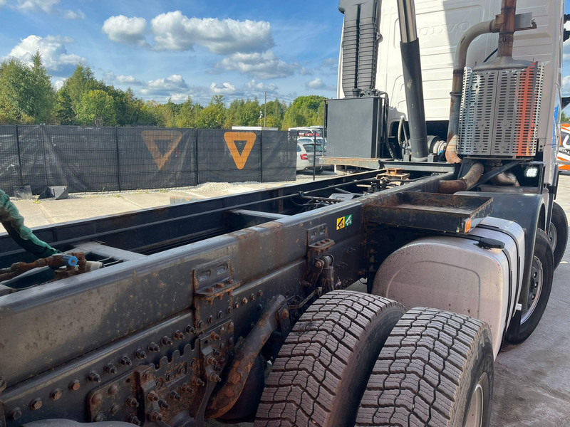 Camión volquete Volvo FH 540 8x4 RETARDER / TANDEM AXLE LIFT / BOX L=5501 mm: foto 15 Camión volquete Volvo FH 540 8x4 RETARDER / TANDEM AXLE LIFT / BOX L=5501 mm: foto 15