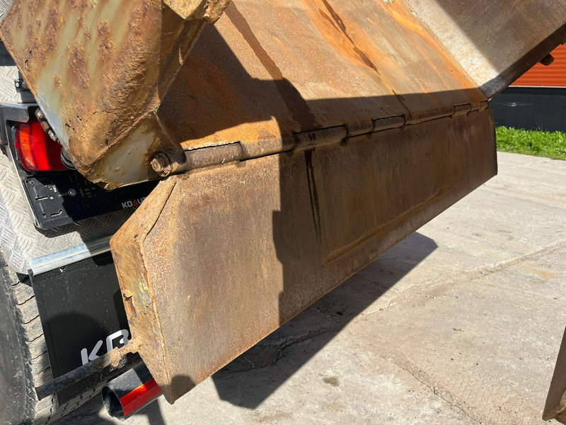 Camión volquete Volvo FH 540 8x4 RETARDER / TANDEM AXLE LIFT / BOX L=5501 mm: foto 11 Camión volquete Volvo FH 540 8x4 RETARDER / TANDEM AXLE LIFT / BOX L=5501 mm: foto 11