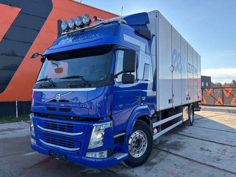 Volvo FM 330 4x2 BOX L=7608 mm - Camión caja cerrada: foto 2 Volvo FM 330 4x2 BOX L=7608 mm - Camión caja cerrada: foto 2