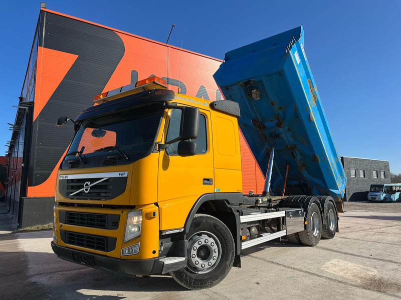 Volvo FM 330 6x2 BOX L=5125 mm - Camión volquete: foto 2 Volvo FM 330 6x2 BOX L=5125 mm - Camión volquete: foto 2