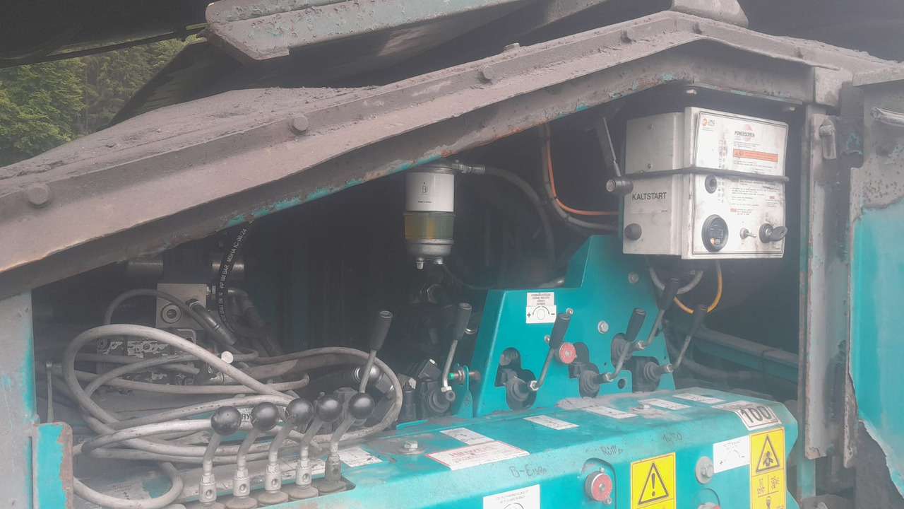 POWERSCREEN Warrior 1800 - Cribadora: foto 3 POWERSCREEN Warrior 1800 - Cribadora: foto 3