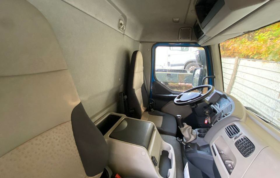 Camión lona Renault 10.180 DXI MIDLUM MANUAL E5 BURTOFIRANA WINDA: foto 10