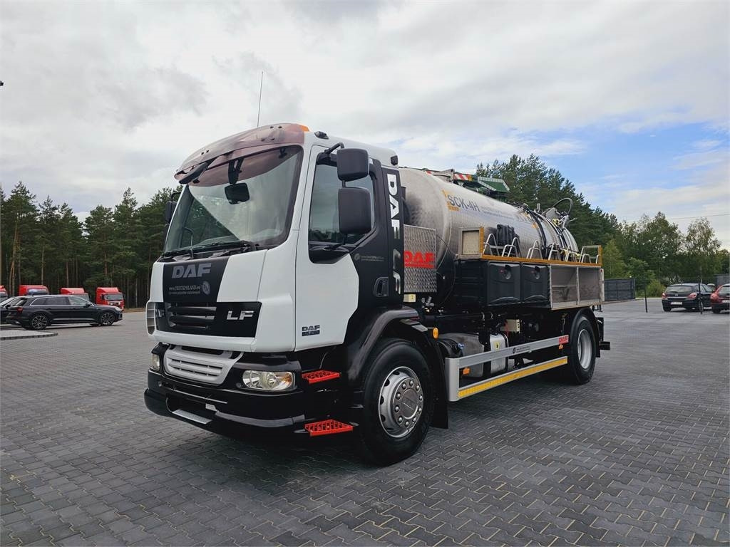 DAF WUKO SCK-4HW for collecting waste liquid separator - Limpieza de alcantarillado: foto 3 DAF WUKO SCK-4HW for collecting waste liquid separator - Limpieza de alcantarillado: foto 3