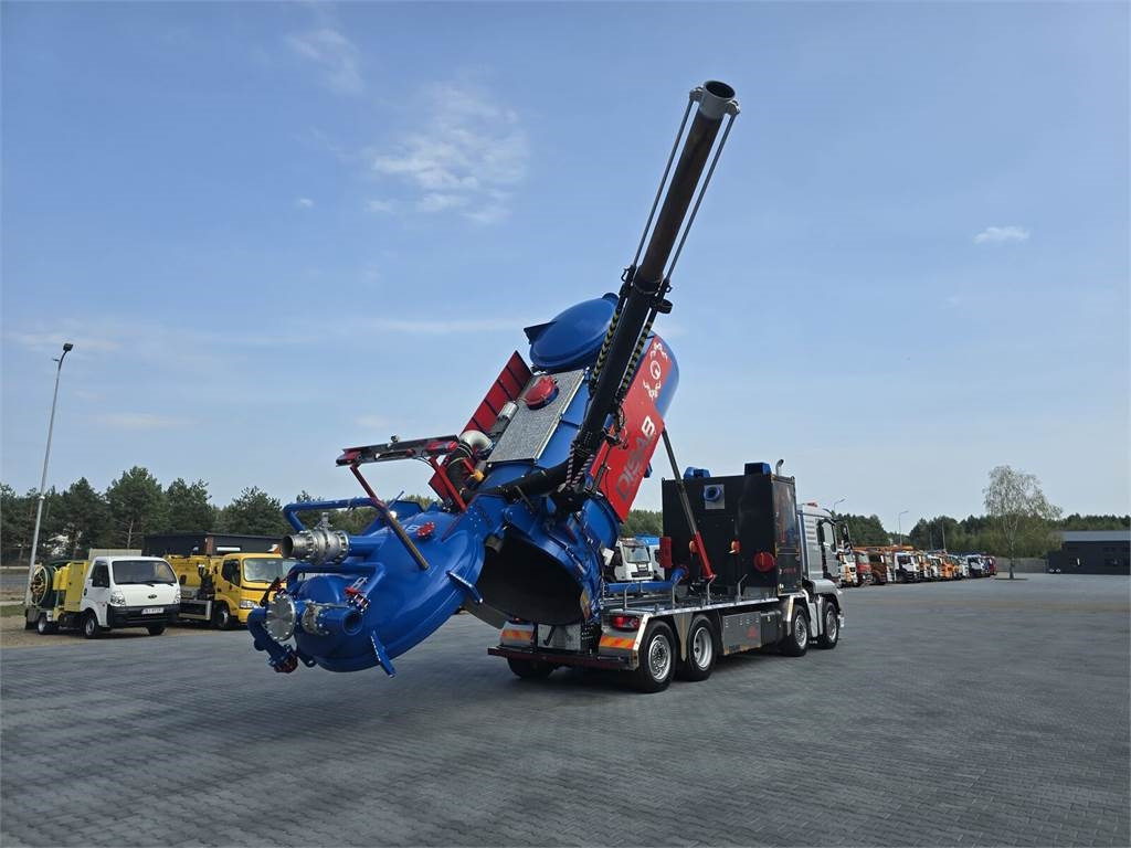 MAN Disab Centurion P210/9 ADR Vacuum suction-blowing - Limpieza de alcantarillado: foto 1 MAN Disab Centurion P210/9 ADR Vacuum suction-blowing - Limpieza de alcantarillado: foto 1