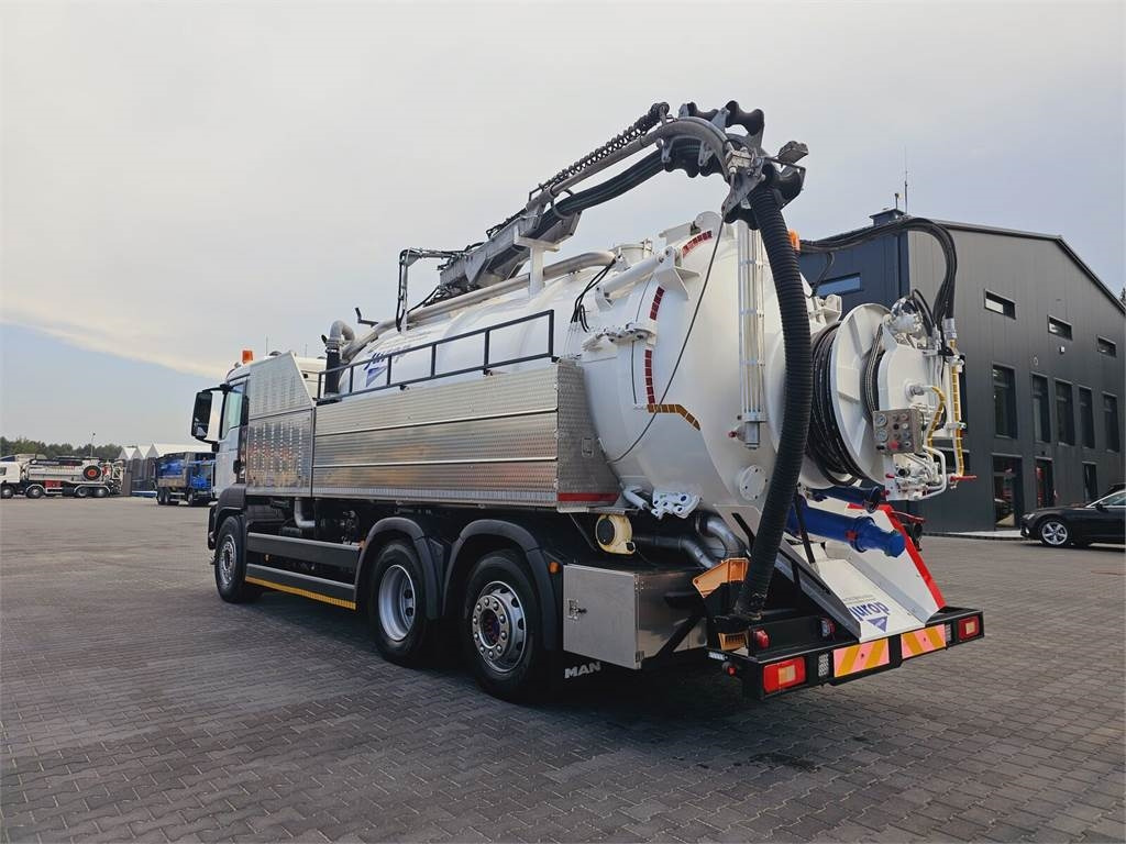 MAN JUROP VJC9 / 5 2010 WUKO for collecting liquid was - Limpieza de alcantarillado: foto 5 MAN JUROP VJC9 / 5 2010 WUKO for collecting liquid was - Limpieza de alcantarillado: foto 5