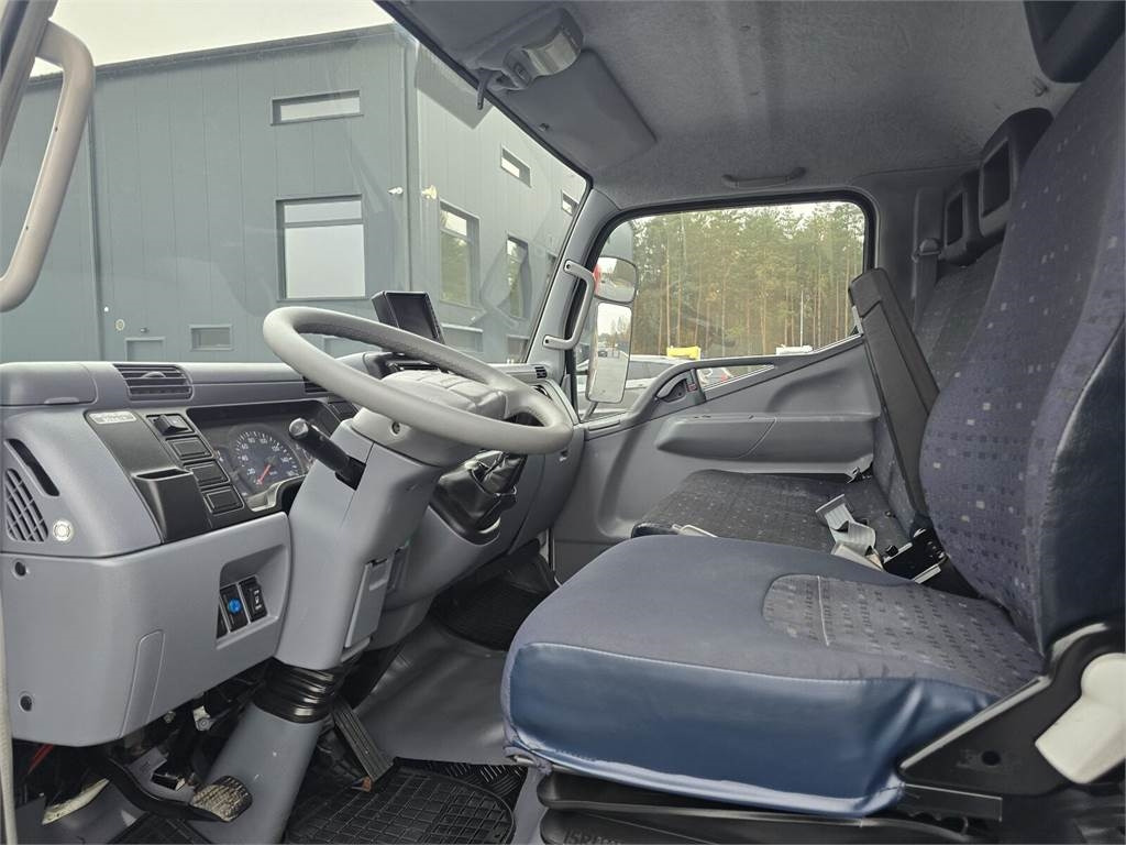 Leasing de Mitsubishi RIONED COMBI WUKO Mitsubishi RIONED COMBI WUKO: foto 26 Leasing de Mitsubishi RIONED COMBI WUKO Mitsubishi RIONED COMBI WUKO: foto 26