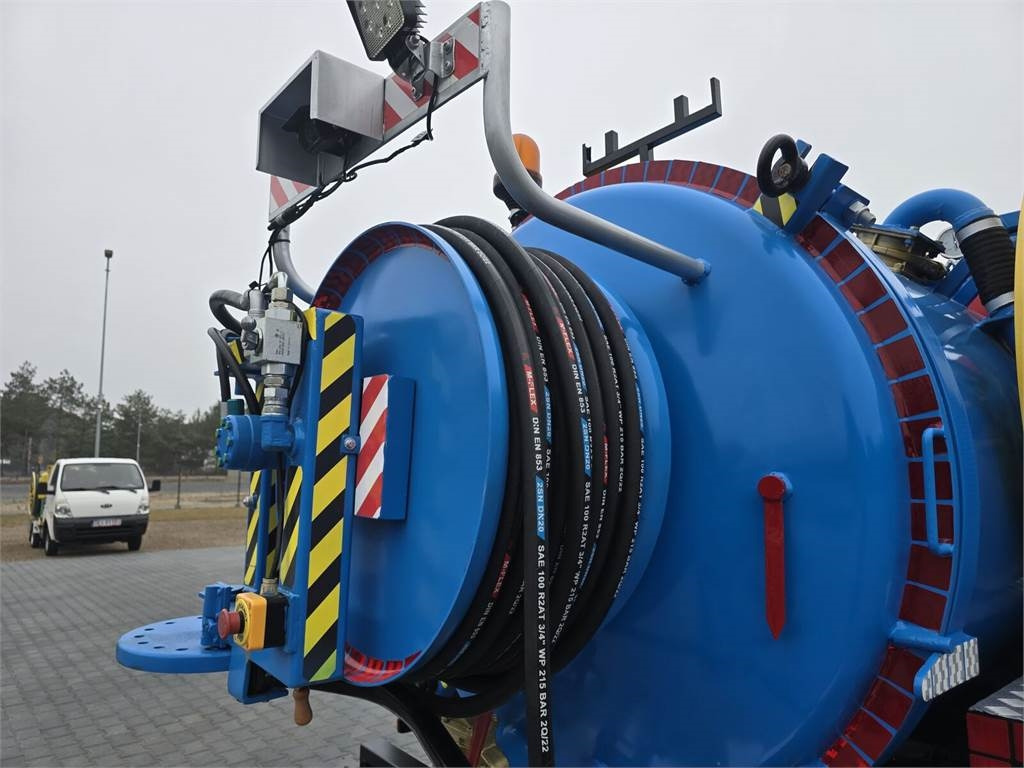 Leasing de Mitsubishi RIONED COMBI WUKO Mitsubishi RIONED COMBI WUKO: foto 16 Leasing de Mitsubishi RIONED COMBI WUKO Mitsubishi RIONED COMBI WUKO: foto 16