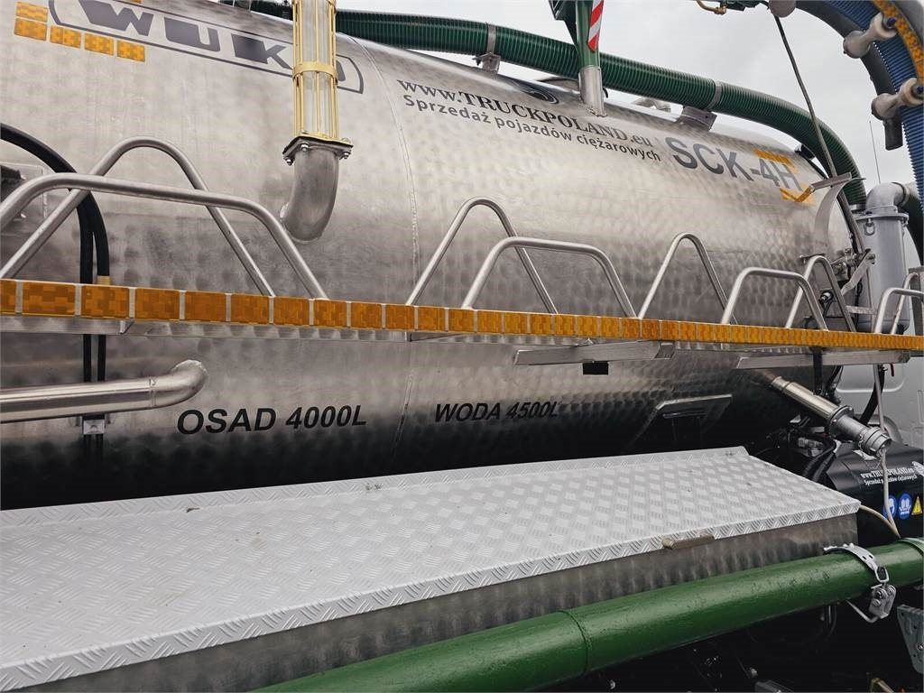 DAF WUKO SCK-4HW for collecting waste liquid separator - Vehículo municipal: foto 4 DAF WUKO SCK-4HW for collecting waste liquid separator - Vehículo municipal: foto 4