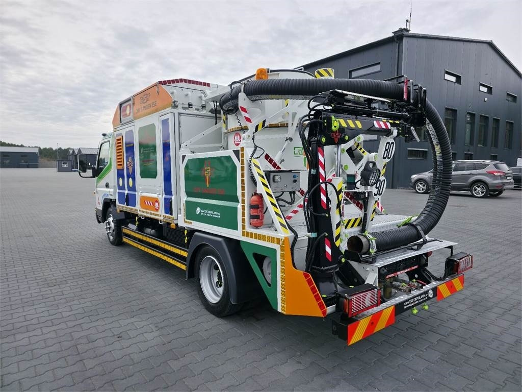 Mitsubishi CANTER RSP odkurzacz koparka ssąca Saugbagger CITY - Vehículo municipal: foto 5 Mitsubishi CANTER RSP odkurzacz koparka ssąca Saugbagger CITY - Vehículo municipal: foto 5