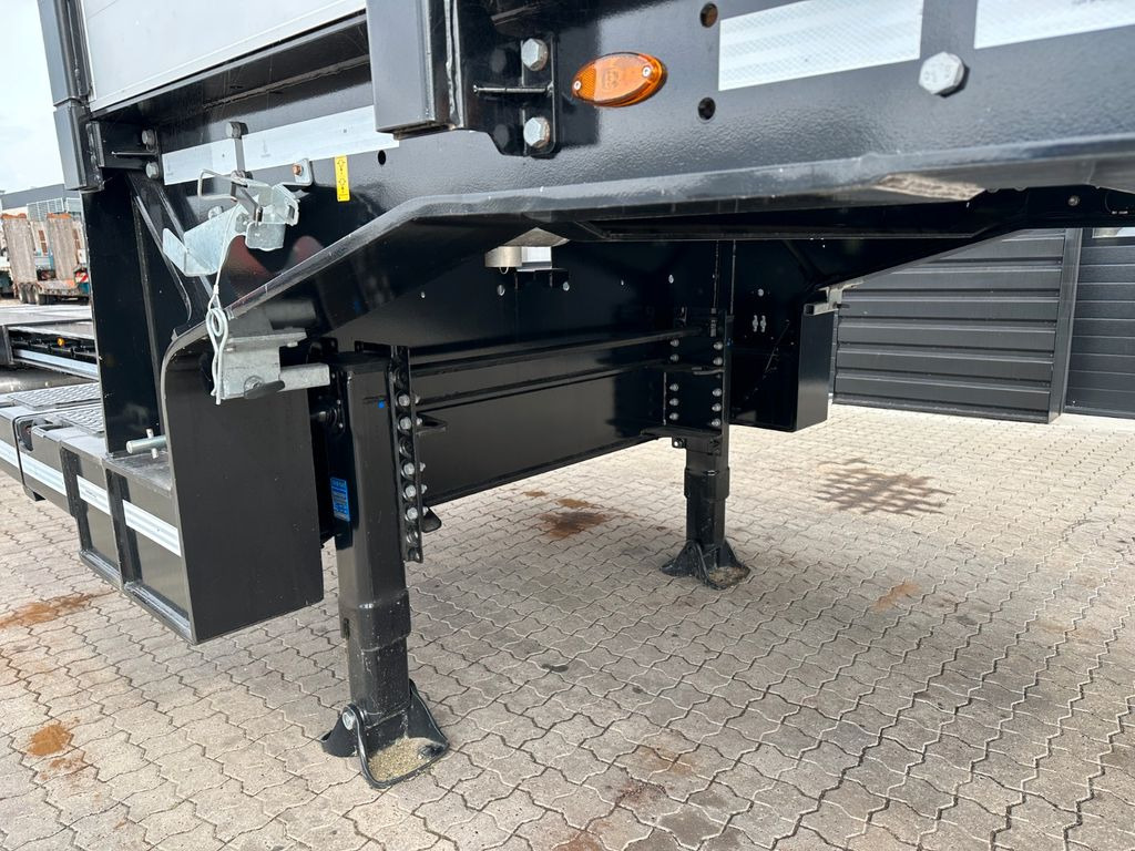 Faymonville 3 achs Multimax Tieflader / Kurze model  - Semirremolque góndola rebajadas: foto 5 Faymonville 3 achs Multimax Tieflader / Kurze model  - Semirremolque góndola rebajadas: foto 5