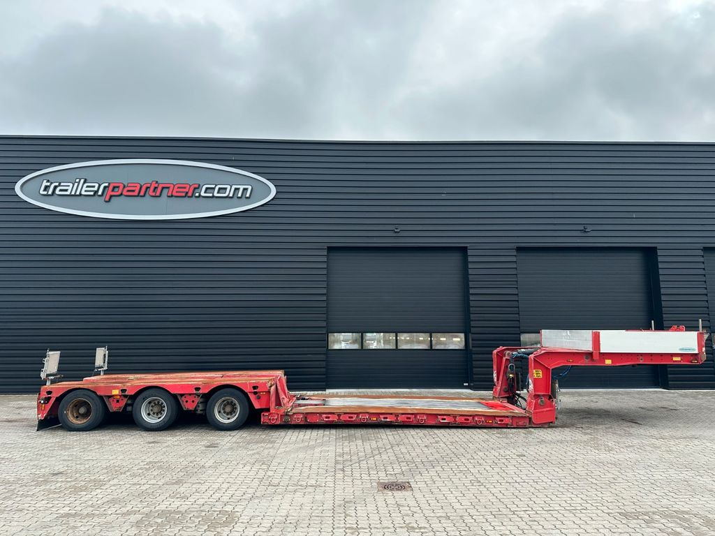 Faymonville Megamax 3 achs tiefbett Faymonville Megamax 3 achs tiefbett - Semirremolque góndola rebajadas: foto 1 Faymonville Megamax 3 achs tiefbett Faymonville Megamax 3 achs tiefbett - Semirremolque góndola rebajadas: foto 1