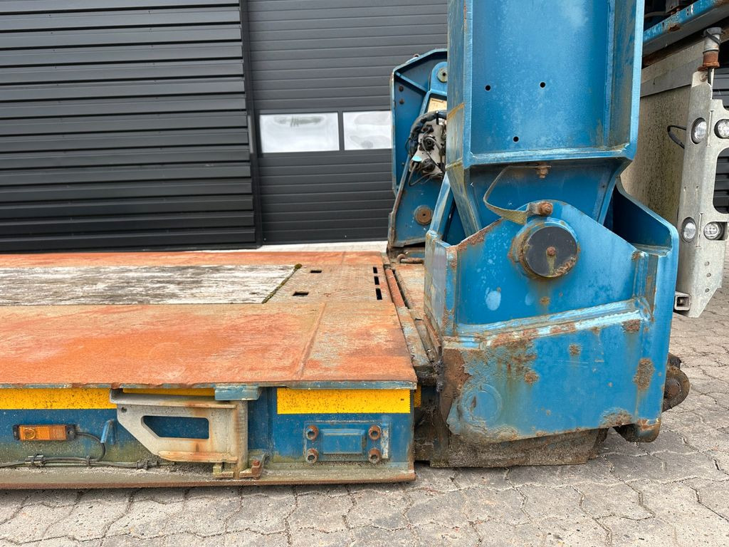 Faymonville Tiefbett / ausziehbar Faymonville Tiefbett / ausziehbar - Semirremolque góndola rebajadas: foto 4 Faymonville Tiefbett / ausziehbar Faymonville Tiefbett / ausziehbar - Semirremolque góndola rebajadas: foto 4