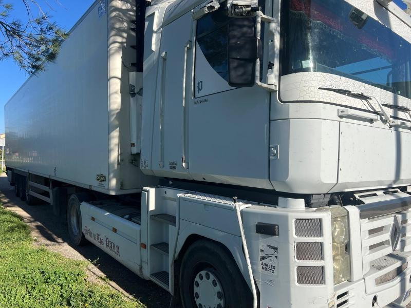Renault Magnum 500 DXI - Cabeza tractora: foto 2 Renault Magnum 500 DXI - Cabeza tractora: foto 2