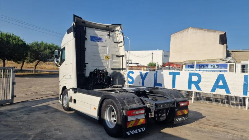 Volvo FH 500 Globetrotter I-save - Cabeza tractora: foto 4 Volvo FH 500 Globetrotter I-save - Cabeza tractora: foto 4
