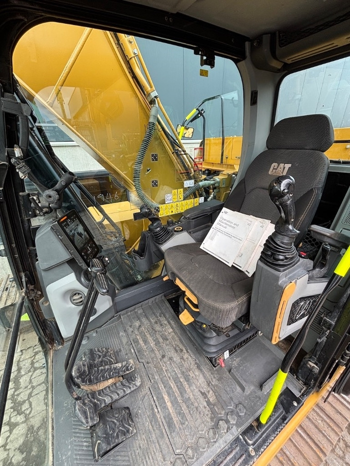 Excavadora de cadenas CAT 320 -- full options -- Made in Japan: foto 15