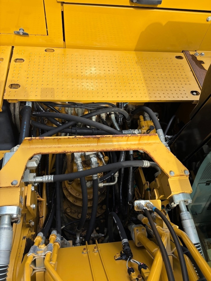 Excavadora de cadenas CAT 320 -- full options -- Made in Japan: foto 28