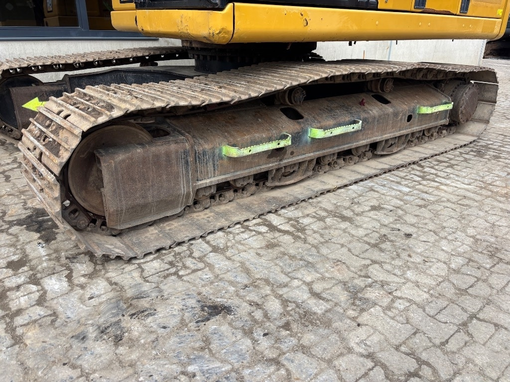 Excavadora de cadenas CAT 320 -- full options -- Made in Japan: foto 32