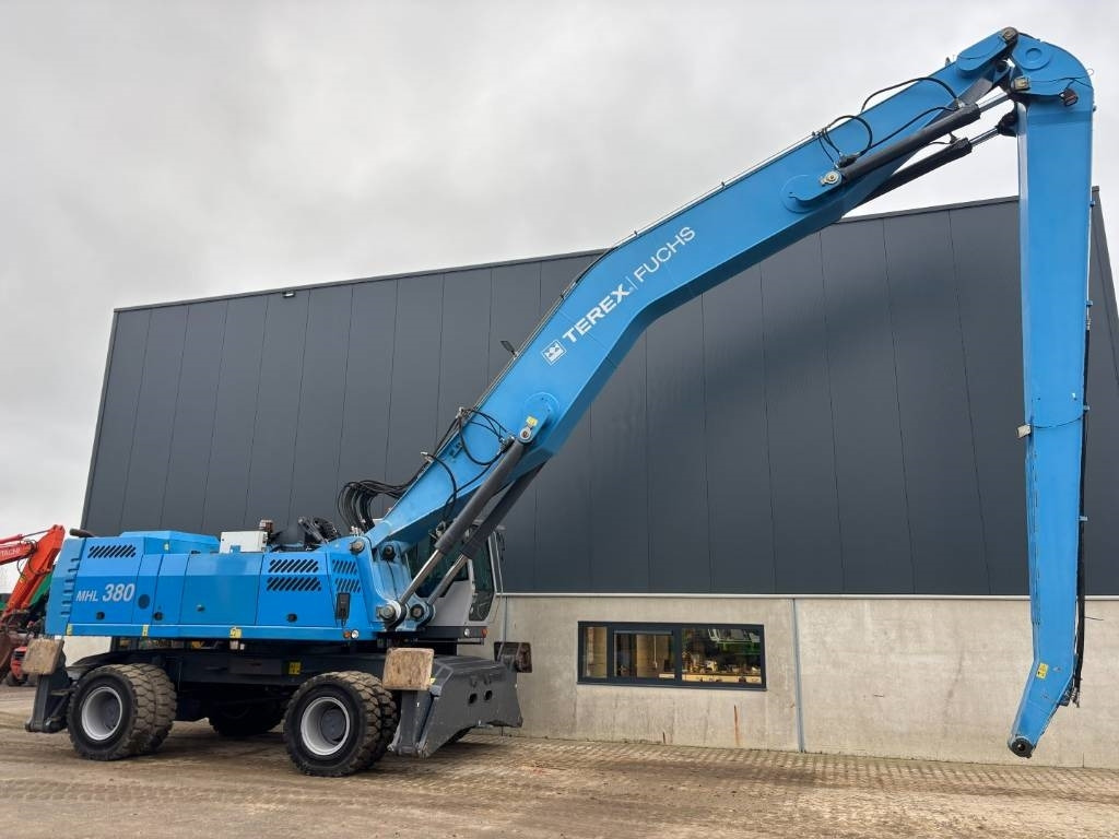 Manipulador de materiales Fuchs MHL 380 -- only 6650 real working hours: foto 13