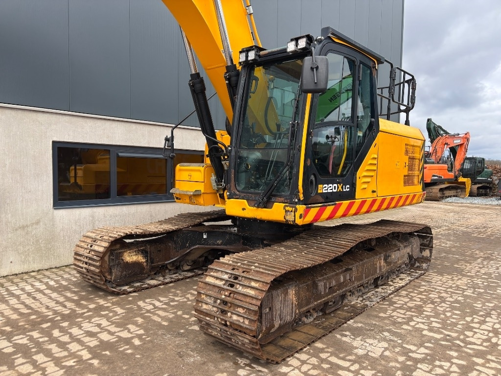 Excavadora de cadenas JCB 220 XL 4F -- 220X lc -- 220 X LC: foto 12