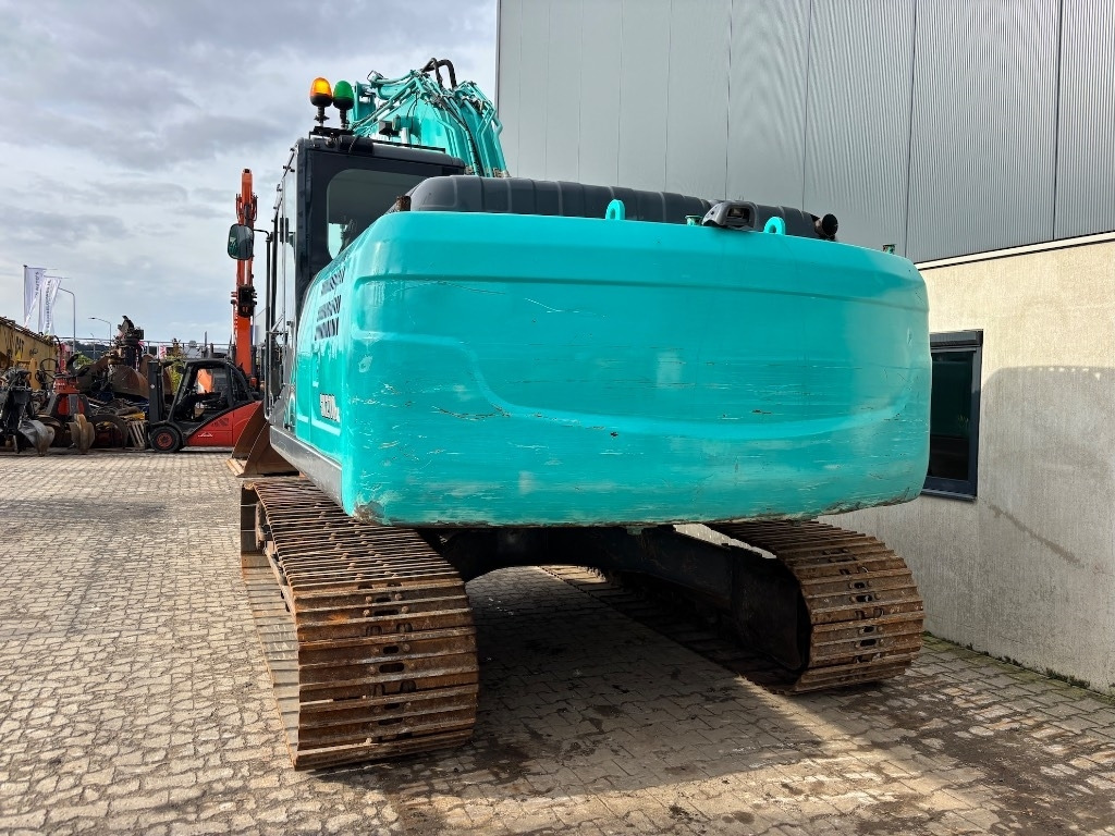 Kobelco SK 210 LC-10 - SK210 - SK 210 - Excavadora de cadenas: foto 4 Kobelco SK 210 LC-10 - SK210 - SK 210 - Excavadora de cadenas: foto 4