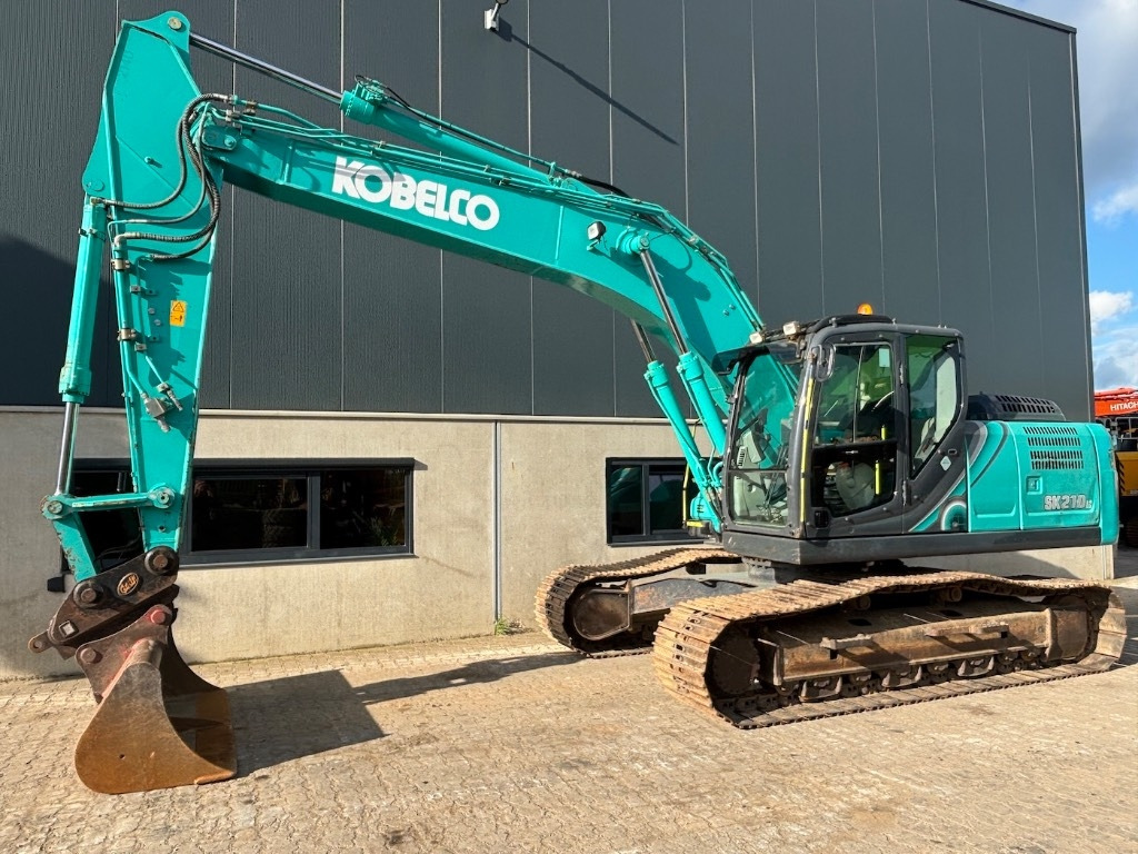 Kobelco SK 210 LC-10 - SK210 - SK210LC-10 - Excavadora de cadenas: foto 1 Kobelco SK 210 LC-10 - SK210 - SK210LC-10 - Excavadora de cadenas: foto 1
