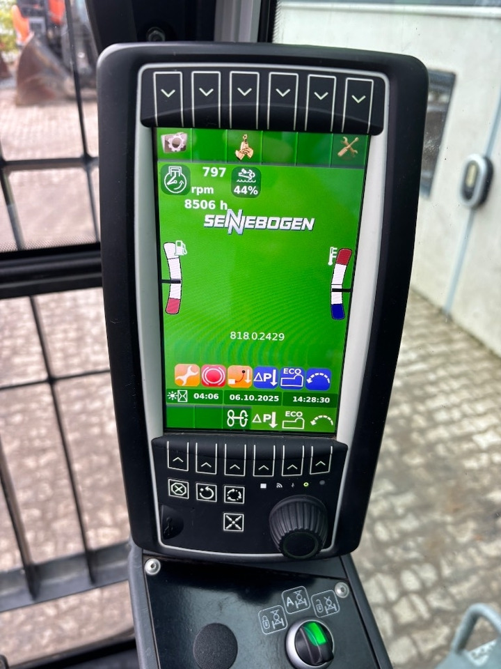 Manipulador de materiales Sennebogen 818 E - 818 M - 818M - 818E XL: foto 19 Manipulador de materiales Sennebogen 818 E - 818 M - 818M - 818E XL: foto 19
