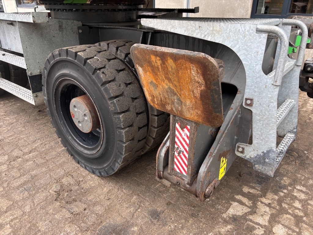 Manipulador de materiales Sennebogen 818 E - 818 M - 818M - 818E XL: foto 43 Manipulador de materiales Sennebogen 818 E - 818 M - 818M - 818E XL: foto 43