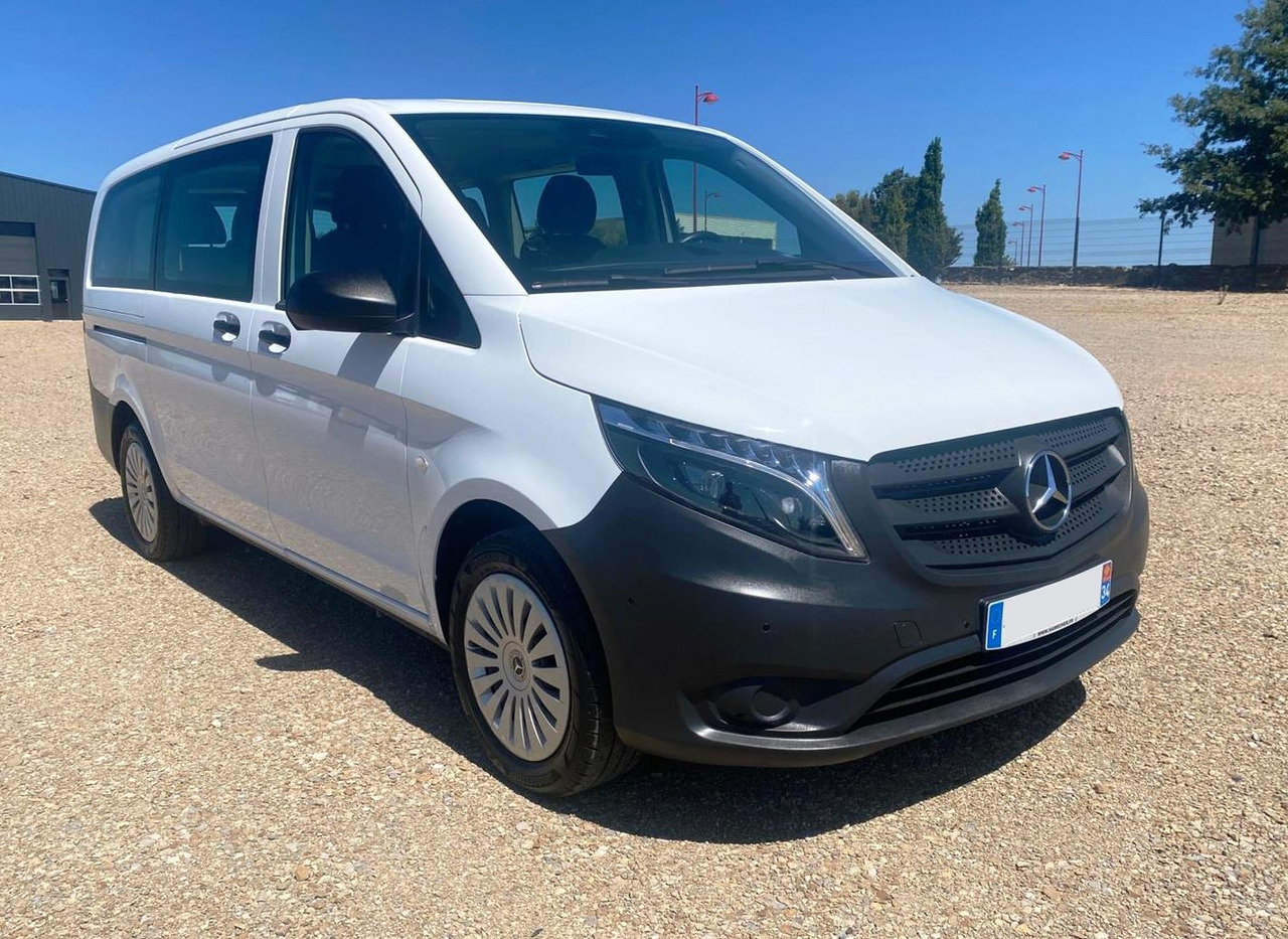 MERCEDES-BENZ Vito Tourer 114 CDI 136 Long Pro 9G-Tronic 8 Places - Furgoneta de pasajeros: foto 1 MERCEDES-BENZ Vito Tourer 114 CDI 136 Long Pro 9G-Tronic 8 Places - Furgoneta de pasajeros: foto 1