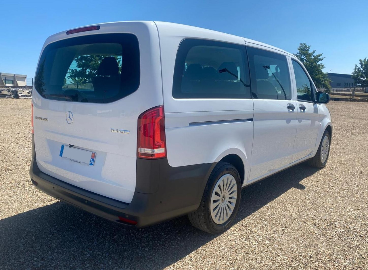 MERCEDES-BENZ Vito Tourer 114 CDI 136 Long Pro 9G-Tronic 8 Places - Furgoneta de pasajeros: foto 4 MERCEDES-BENZ Vito Tourer 114 CDI 136 Long Pro 9G-Tronic 8 Places - Furgoneta de pasajeros: foto 4