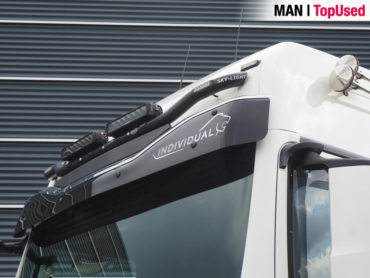 MAN TGX 26.510 6x2/4 BL SA / Retarder / LED - Cabeza tractora: foto 3 MAN TGX 26.510 6x2/4 BL SA / Retarder / LED - Cabeza tractora: foto 3